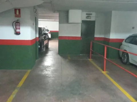 Pis de 75 m² a Còrdova