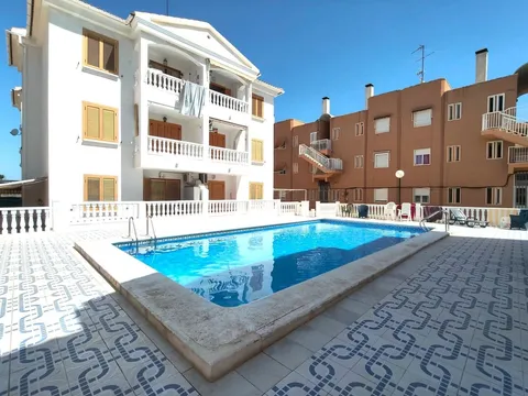 Piso de 70 m² en Santa Pola