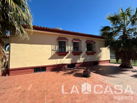 Casa de 387 m² a Dos Hermanas