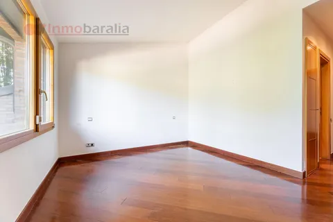 Pis de 800 m² a Pozuelo de Alarcón