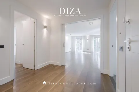Appartamento 169 m² a Madrid