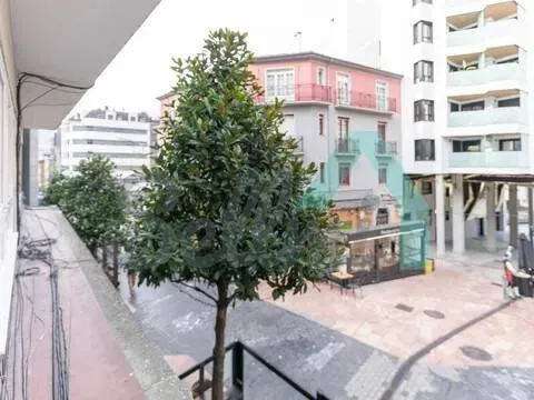 Pis de 70 m² a Oviedo