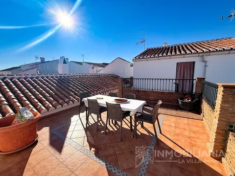 Wohnung 110 m² in Yunquera
