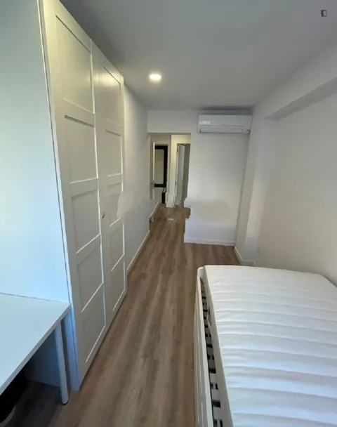 Chambre à louer, Manrèse