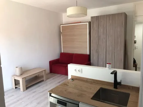 Квартира 28 м² у Барселоні