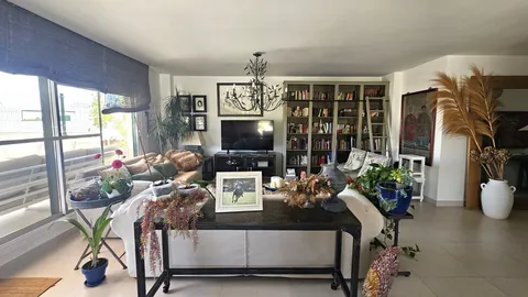 Pis de 200 m² a San Roque