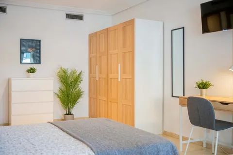 Chambre à louer, Valence