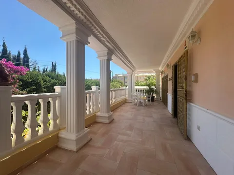 Casa 306 m² a l'Alfàs del Pi
