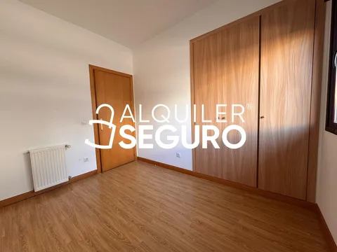 Wohnung 76 m² in Madrid