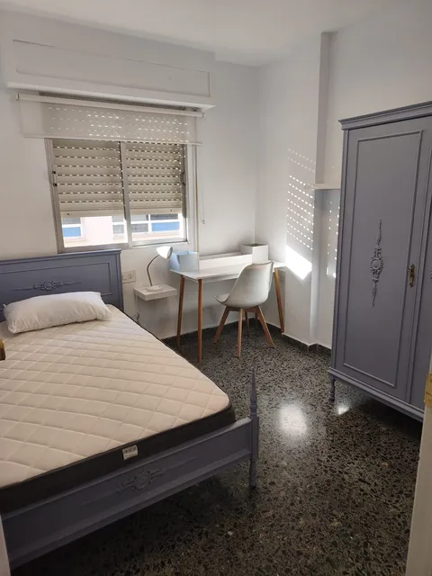 Habitació de lloguer, Burjassot