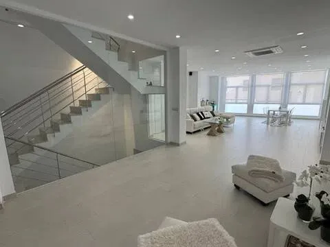 Pis de 418 m² a Castelló de la Plana