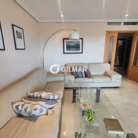 Pis de 95 m² a Màlaga