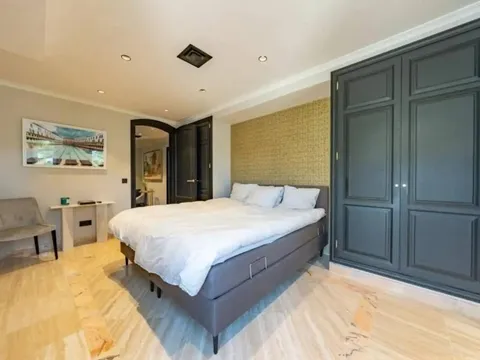 Wohnung 423 m² in Marbella