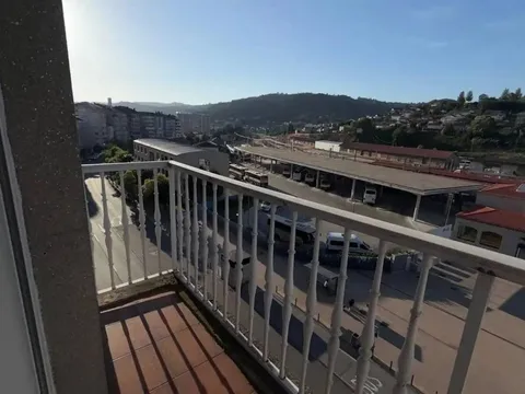 Pis de 131 m² a Ourense