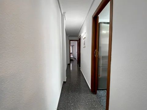 Chambre à louer, Valence