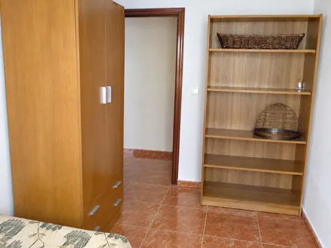 Pis de 80 m² a Còrdova
