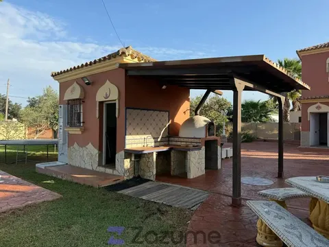 Casa de 210 m² a Chiclana de la Frontera
