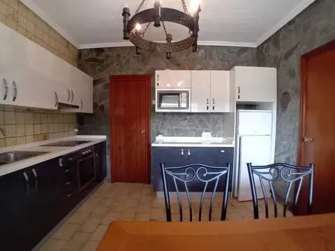 Habitació de lloguer, Ledesma de la Cogolla