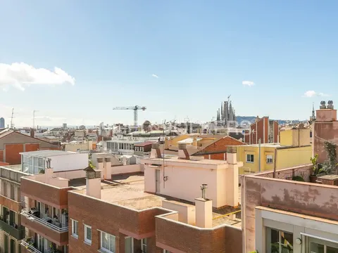Квартира 146 м² в Барселоне
