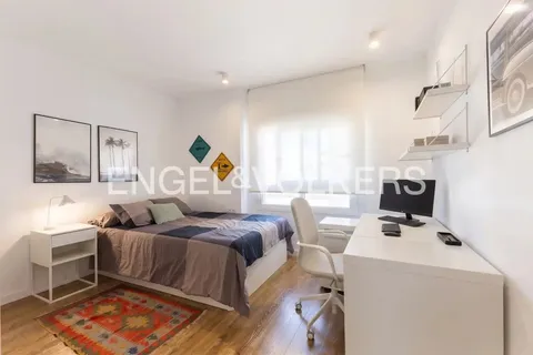 Pis de 275 m² a València