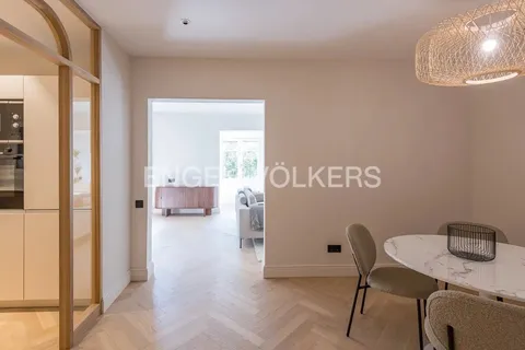 Wohnung 147 m² in Barcelona