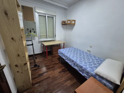 Habitació de lloguer, Salamanca (2/3)