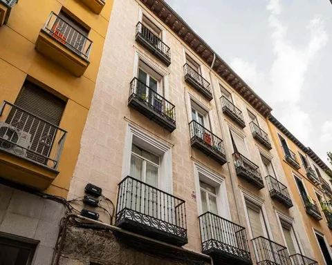 Room for rent, Madrid