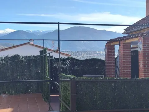 Flat 185 m² in Huétor Vega