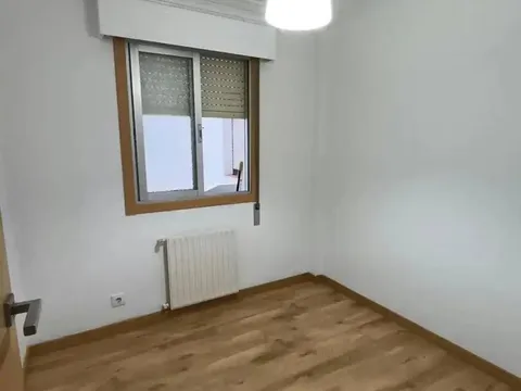 Pis de 100 m² a Ourense