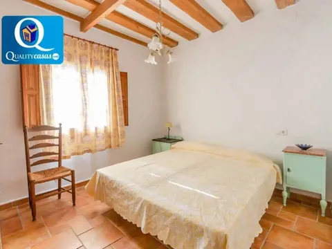Casa de 100 m² a Aigües