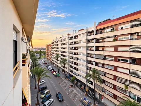 Pis de 85 m² a Gandia