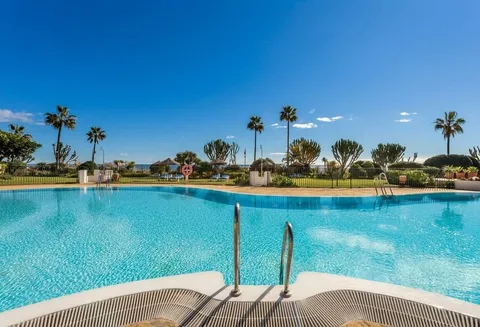 Pis de 242 m² a Estepona