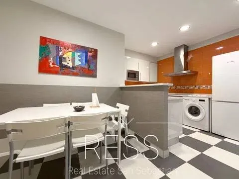 Pis de 136 m² a Sant Sebastià