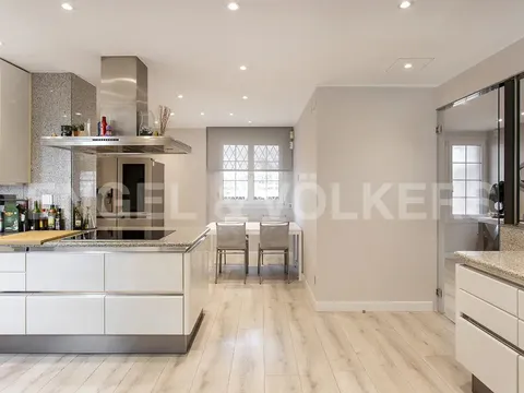 Pis de 440 m² a Esplugues de Llobregat