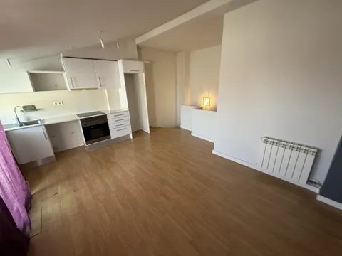Pis de 55 m² a Terrassa