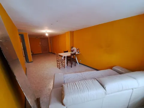 Wohnung 80 m² in Ames
