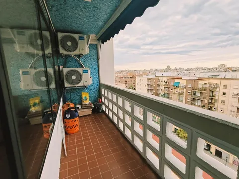 Pis de 127 m² a València