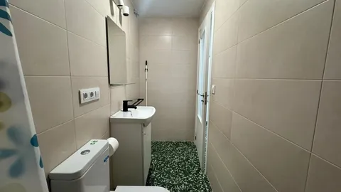 Chambre à louer, Valence