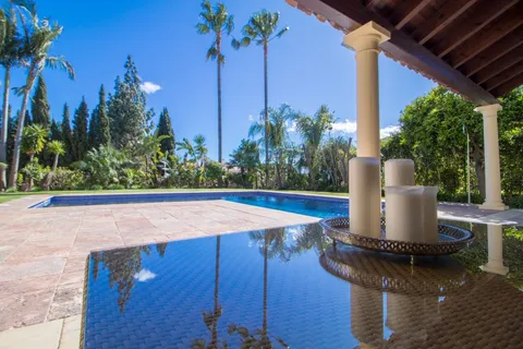 Haus 582 m² in Marbella