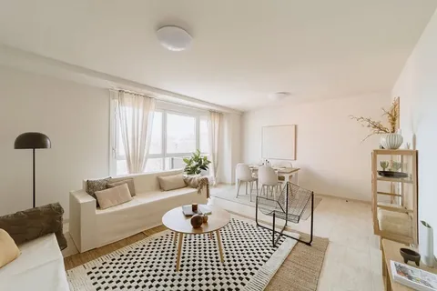 Pis de 103 m² a Pamplona