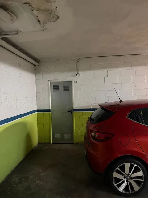 Flat 86 m² in Oviedo