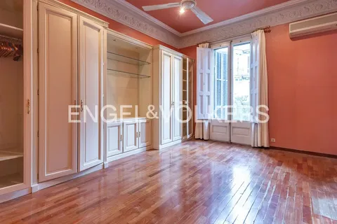 Apartamento 151 m² em Barcelona (3/64)