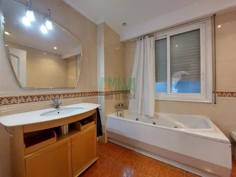 Pis de 98 m² a Ourense