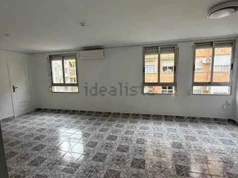 Pis de 75 m² a València