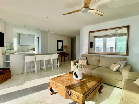 Wohnung 100 m² in Almuñécar