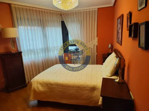 Pis de 80 m² a Lleó