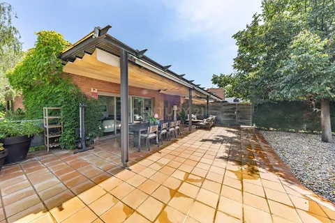 Casa de 239 m² a Sant Cugat del Vallès