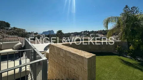 House 230 m² in Xàbia / Jávea