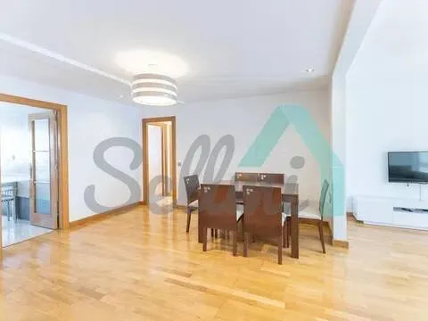 Pis de 98 m² a Oviedo