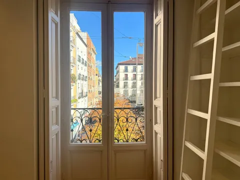 Wohnung 110 m² in Madrid